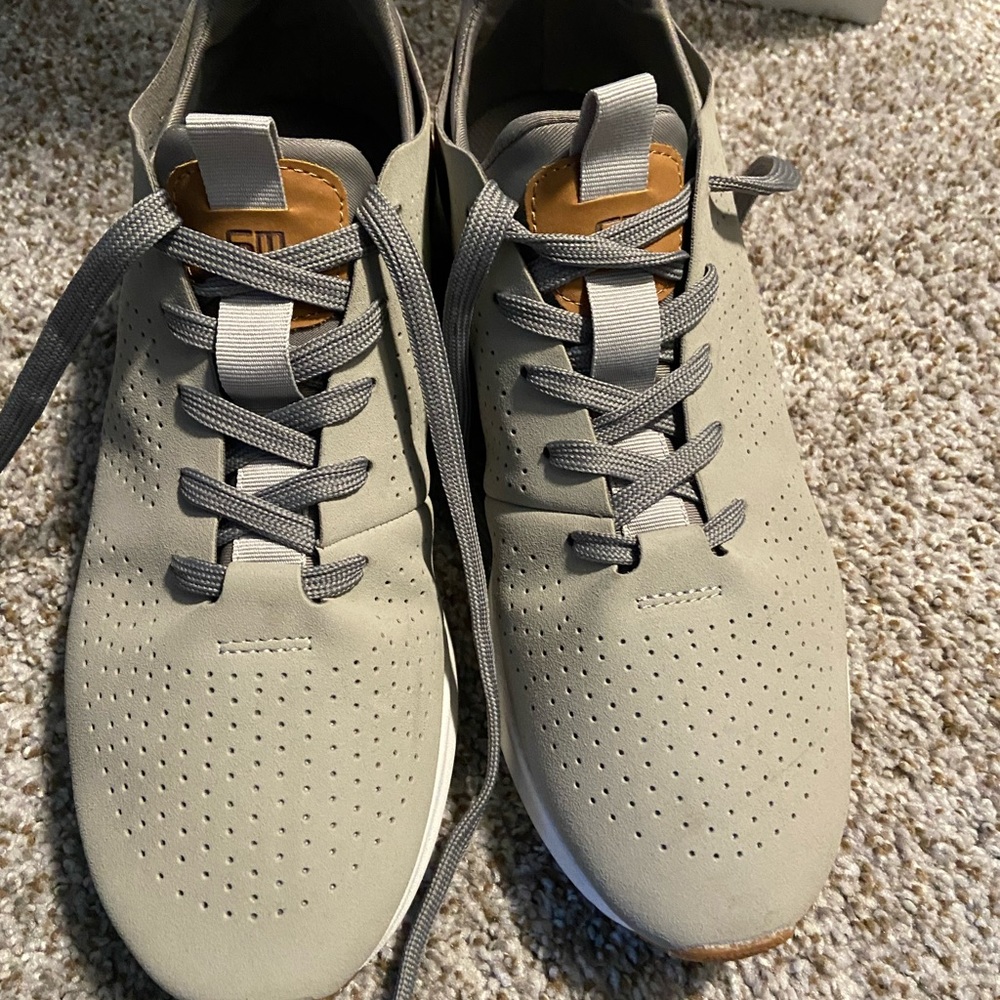 Steve Madden sneakers size 10,5